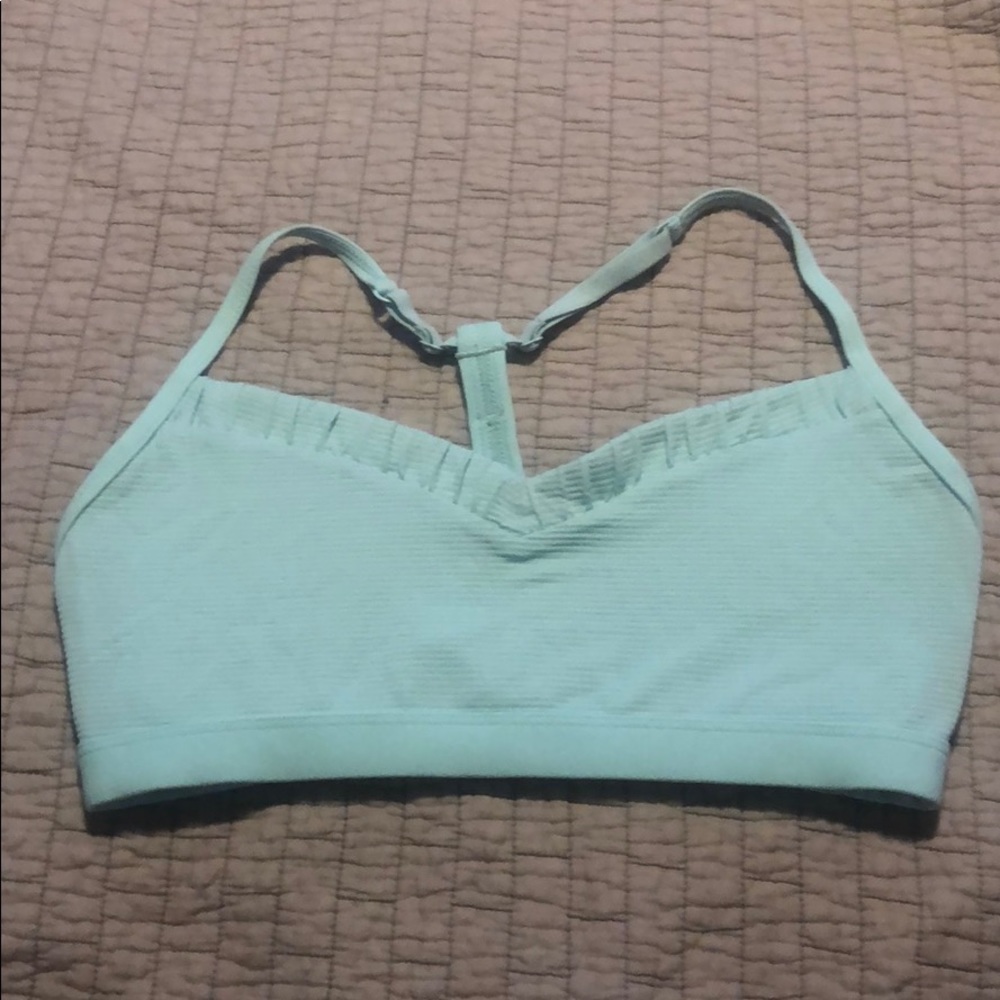 Lorna Jane like new sports bra